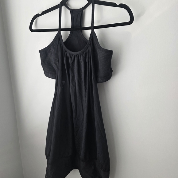 LULULEMON No Limits Tank Top Black Loose Fit W Build In Bra Size 8 - Picture 2 of 7